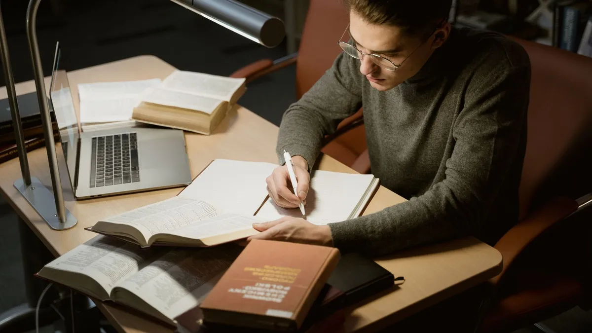 Loan Services in Vancouver, Vancouver